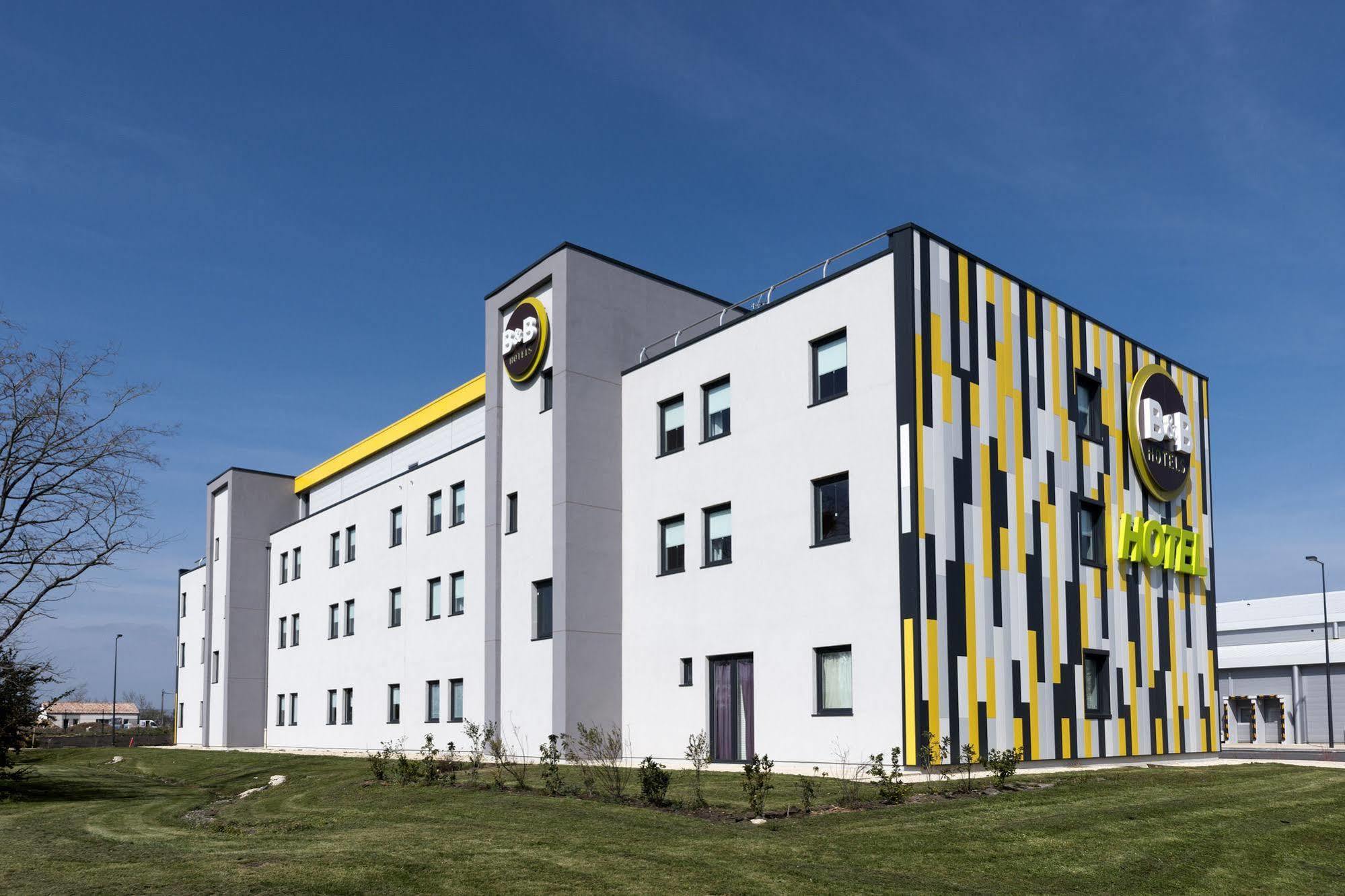 B&B Hotel Niort Marais Poitevin Est Exterior foto